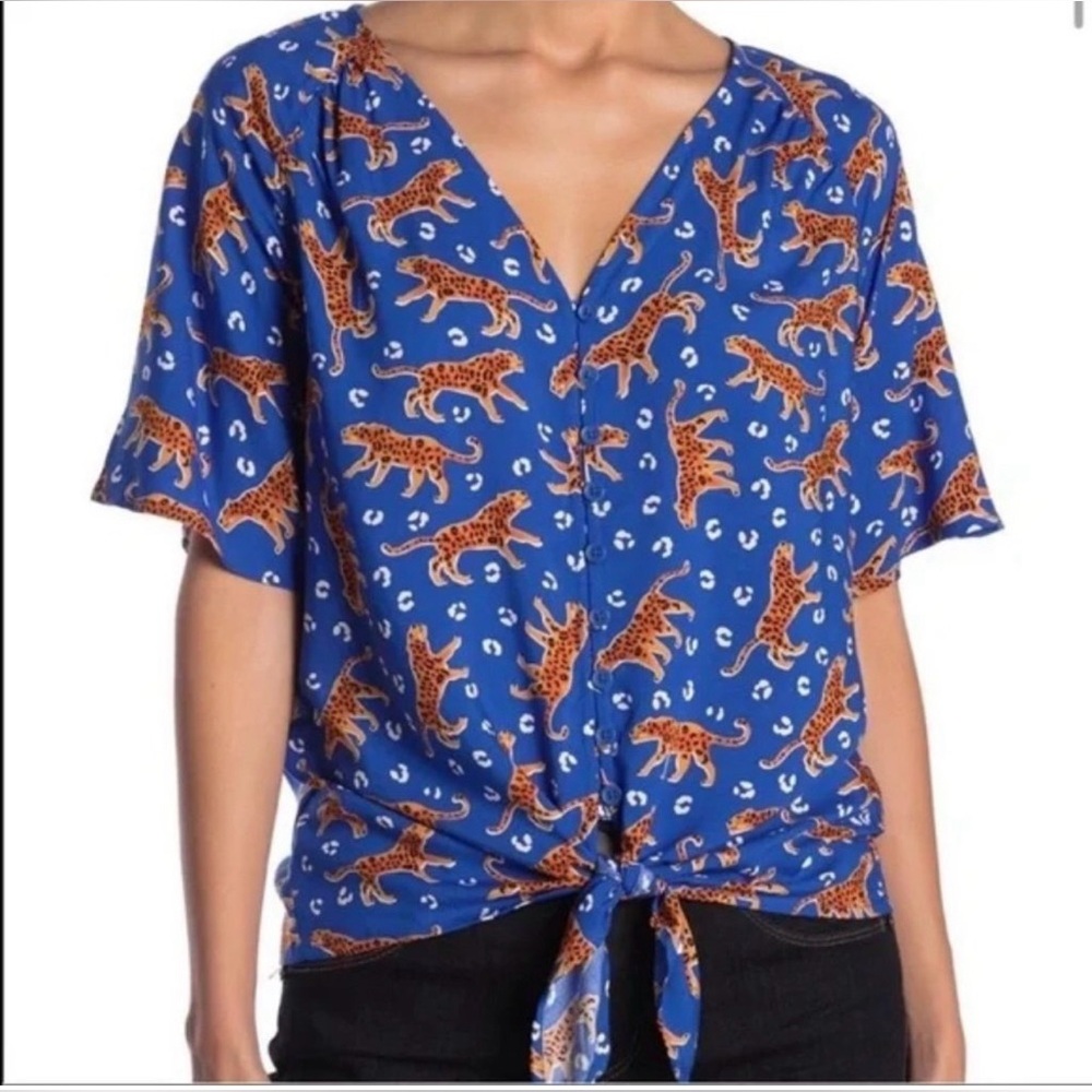 Beachlunchlounge Cheetah Print Blouse